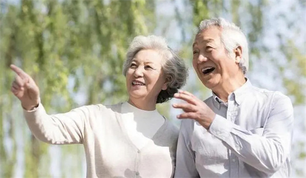 人的社会经济地位与健康长寿的关系